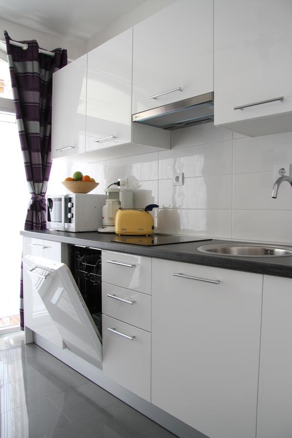 Apartment Paula With Private Jacuzzi And Parking- Near The Beach Zadar Exterior foto