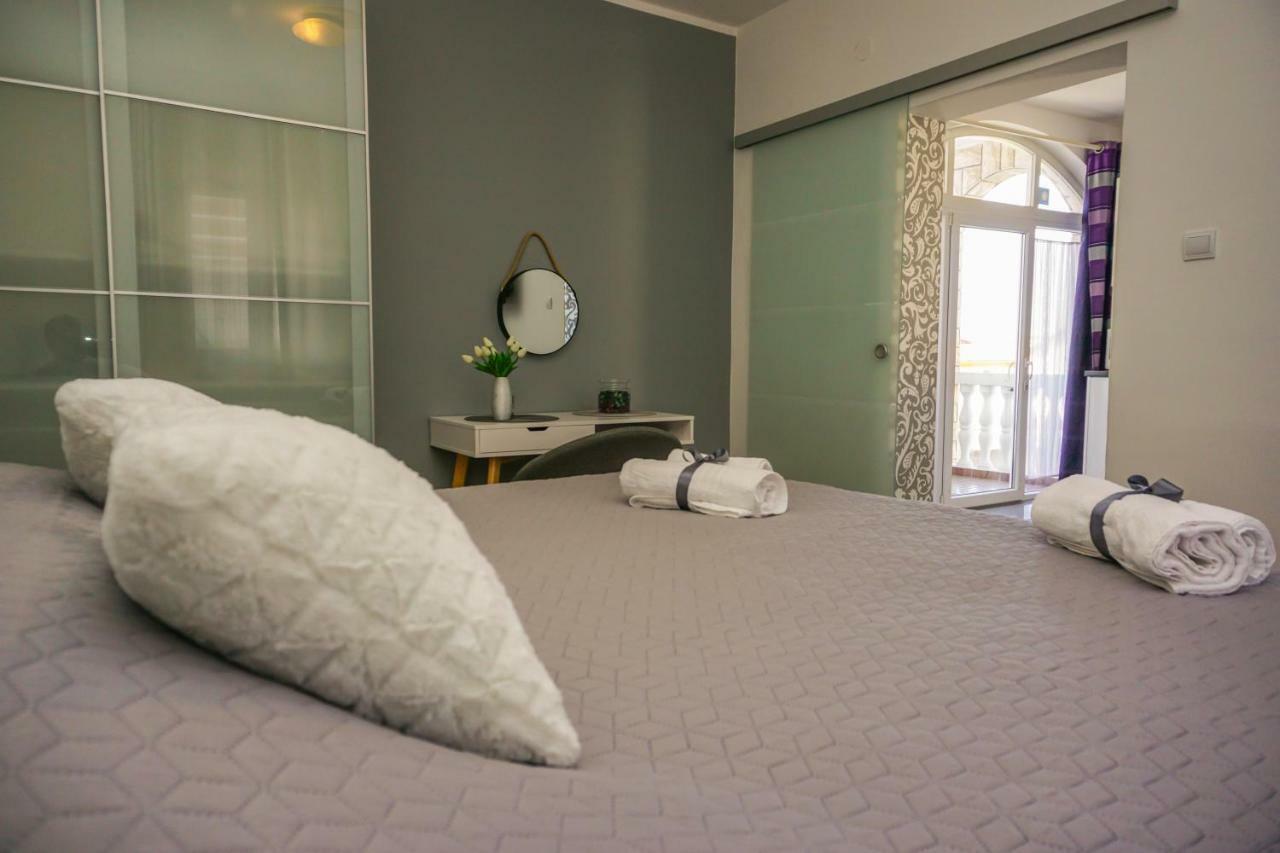 Apartment Paula With Private Jacuzzi And Parking- Near The Beach Zadar Exterior foto